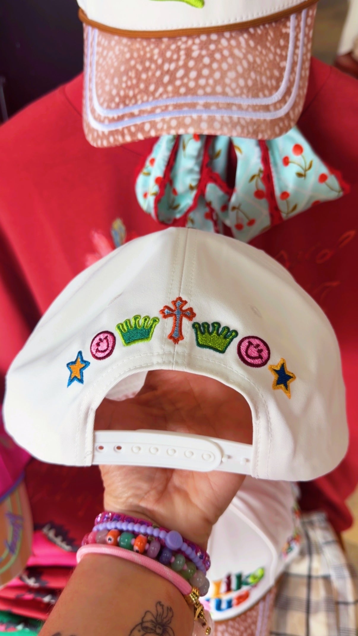 Love Like Jesus Trucker Hat
