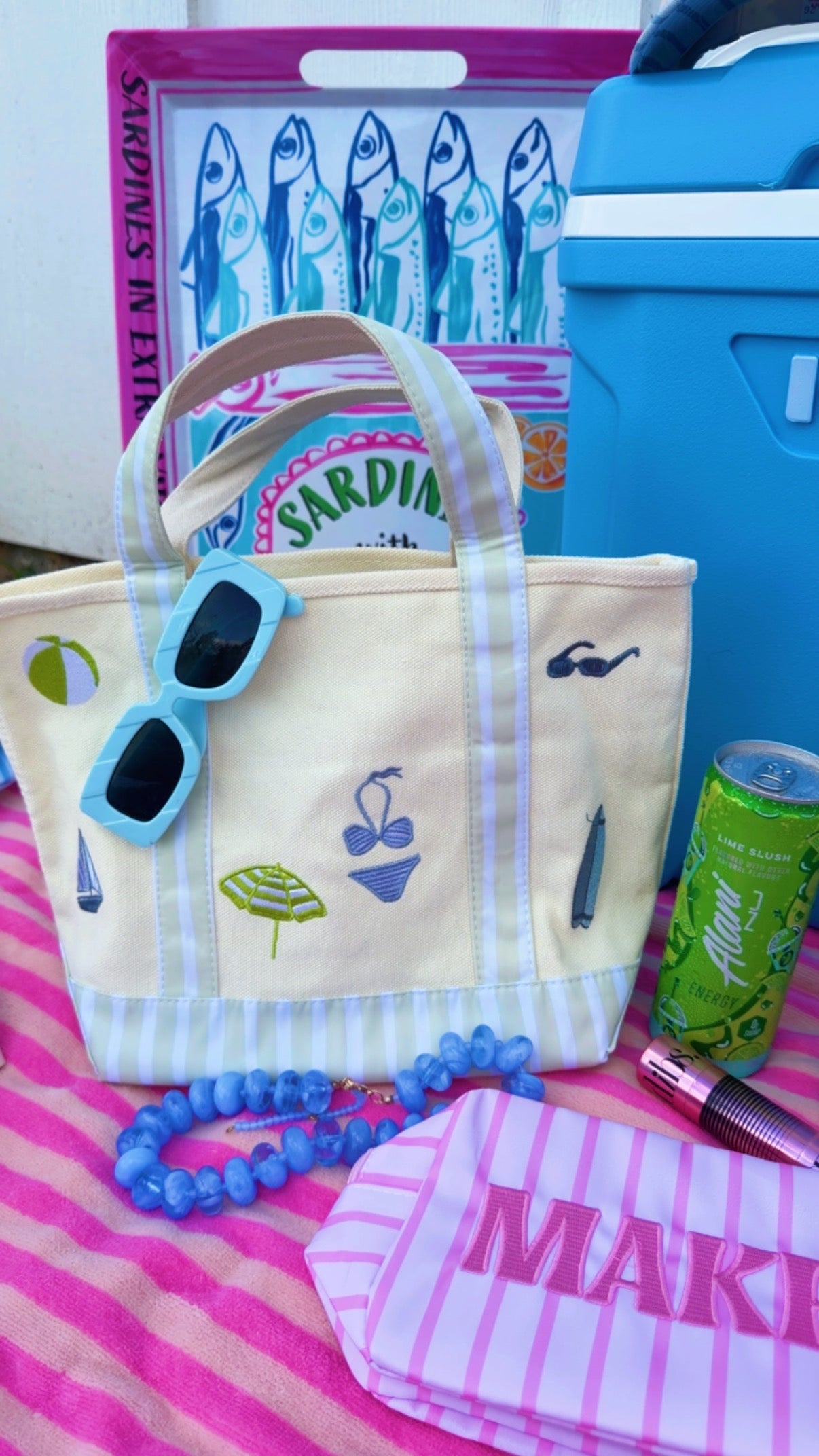 Sailboat Mini Icon Tote Beach Bag⛵️👙⛱️