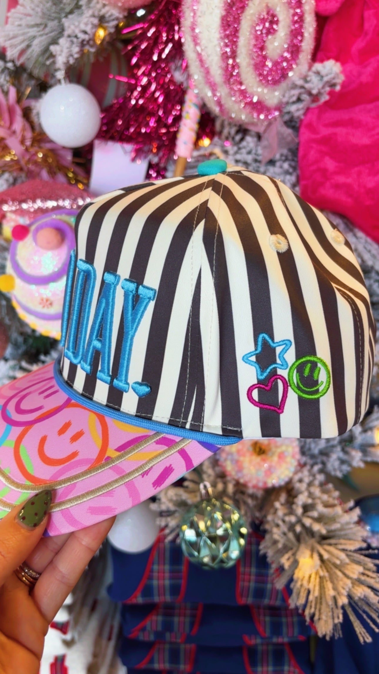 Good Day😊 Trucker Hat