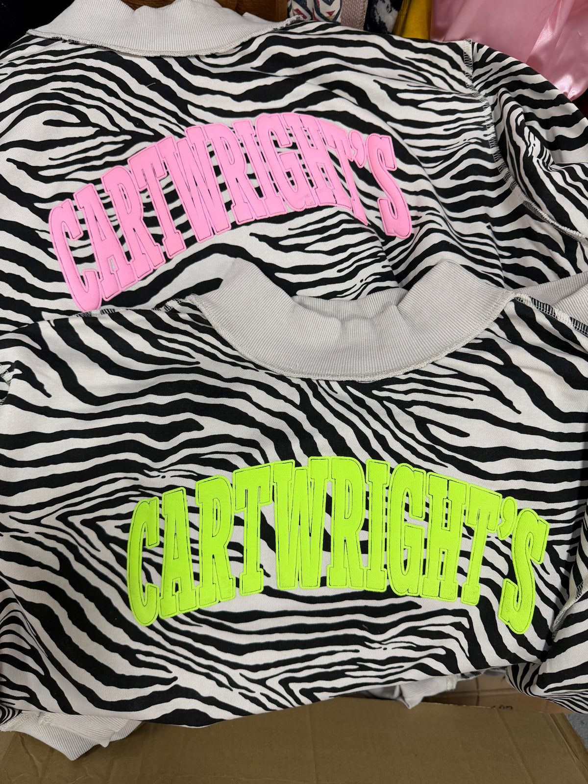 Cartwright’s Zebra Mockneck Short Set💚🦓🩷