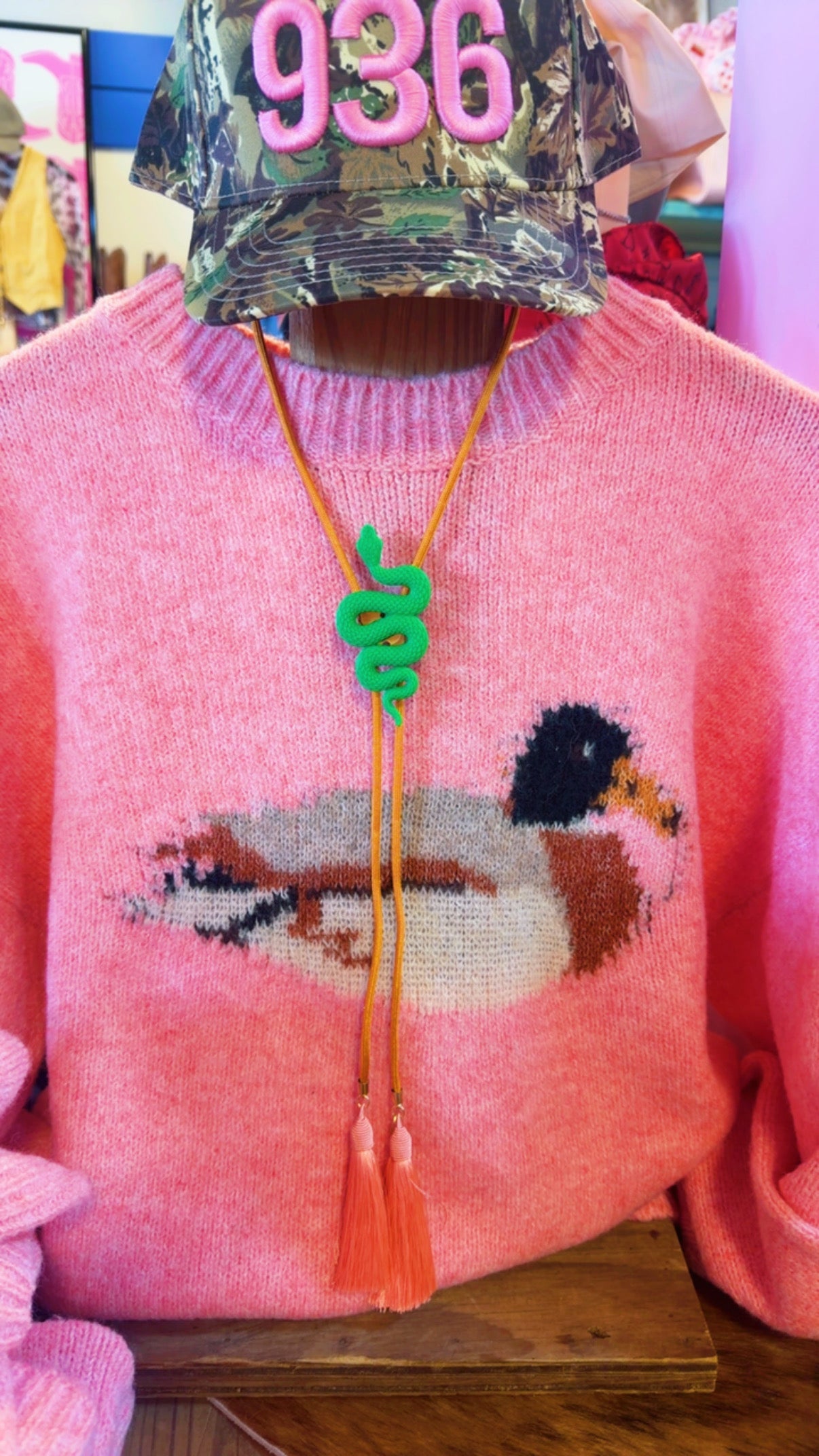 Kelly Green Snake Bolo